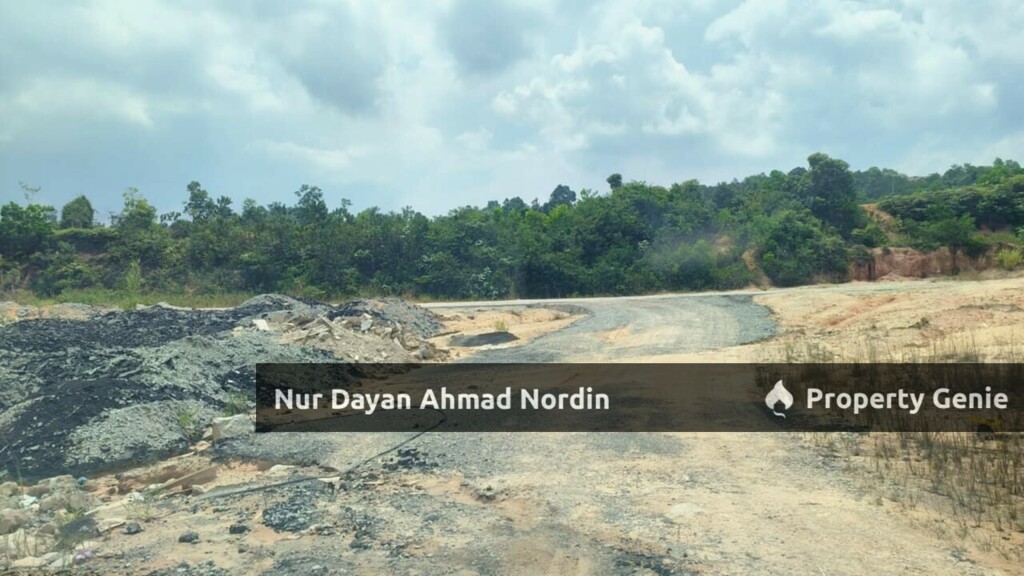 Tanah 1 Ekar Bukit Enggang Cheras dekat Taman Tema Monkeys Canopy