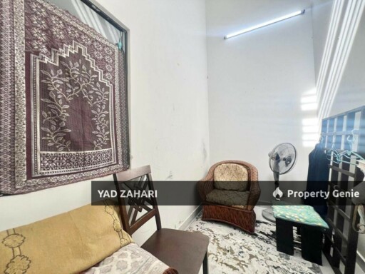 Jalan Kebun Nenas, Klang | Single Storey Terrace 4 Bedrooms | RM380K - Flexible Deposit and Nearby Amenities