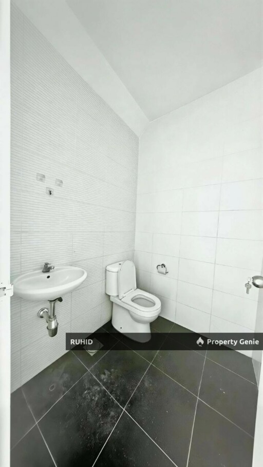 Freehold 4 Bedroom House MillsGate Eco Tropics Pasir Gudang