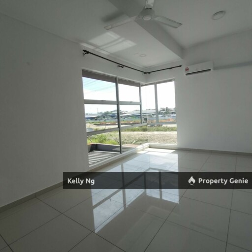 2.5 Sty House At Sentosa DesabayumasKlang For Rent