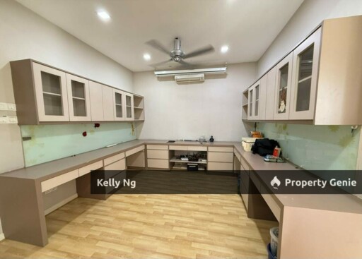 2 Sty Corner House At Bandar Bukit Raja Klang For Sale & Rent