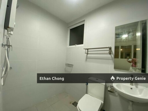Nadayu 801 Fully Furnished Unit (With Private Bathroom) For Rent