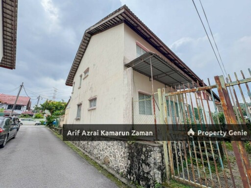 [For Sale] End Lot Double Storey Terrace House, Bandar Sunway Semenyih | 4R3B | RM500,000