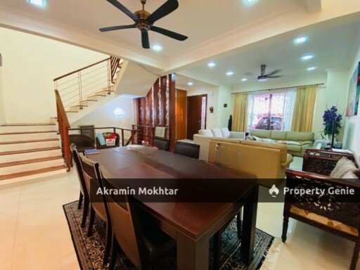 FREEHOLD & RENOVATED | SERING UKAY 2.5 STOREY SUPERLINK