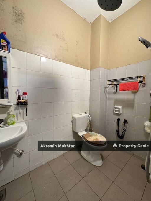 RENOVATED & PARTIALLY FURNISHED | Single Storey Semi-detached @ Taman Bentara, Telok Panglima Garang