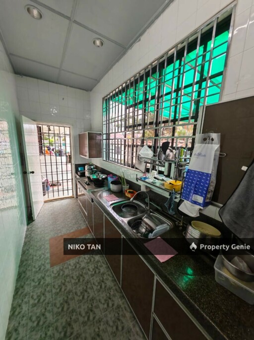 [CORNER]2Storey Jalan Pesona, Taman Pelangi Indah For Sale