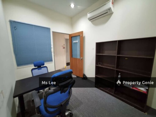 Office Room 8 RM560-Pusat Perdagangan Kuchai @ Kuchai Lama-Ready 15/11