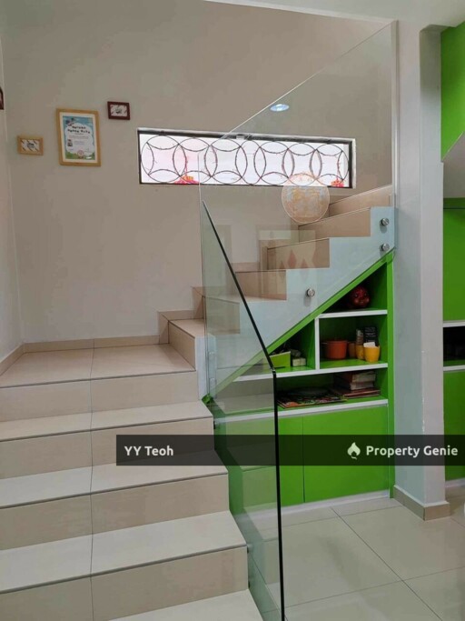 CORNER LOT Taman Krubong Perdana 1.5 Storey Bungalow