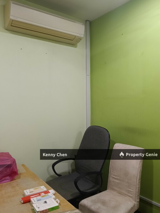 Bandar Baru Sri Petaling Corner Unit Link House