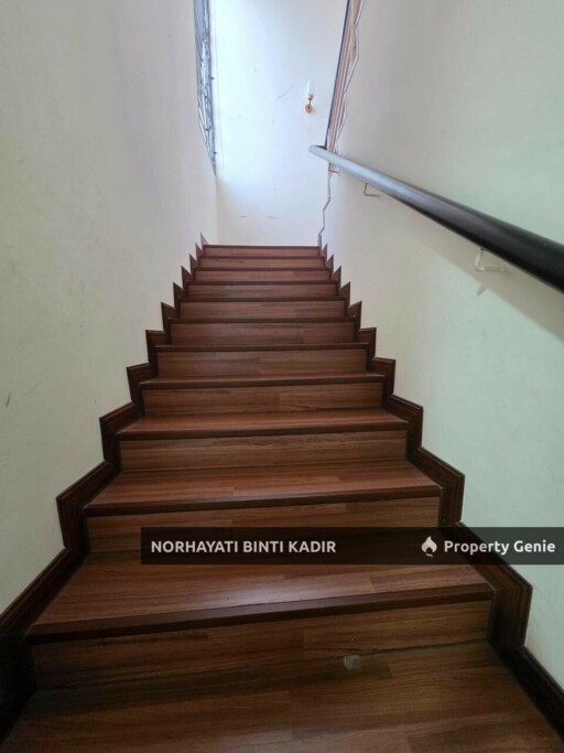 SEMI-D CORNER LOT DOUBLE STOREY KOTASAS TAMAN HARMONI PRESINT 1