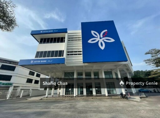 Stand Alone Building Bandar Chukai, Kemaman Terengganu For Sale