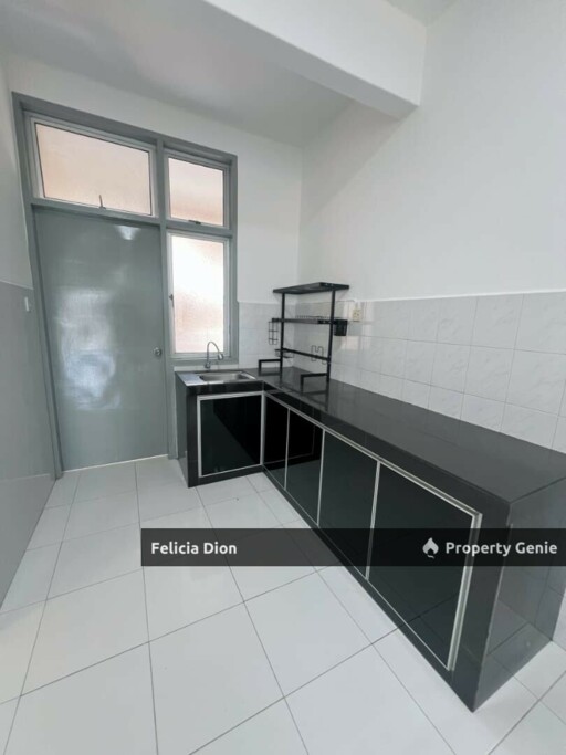 KLEBANG@GOLDEN SHOWER 3ROOM UNIT FOR SALE 🏕️ BELOW VALUE