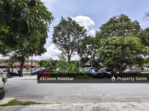 FACING OPEN Double Storey Terrace House LEP 5, Taman Lestari Putra, Seri Kembangan Selangor