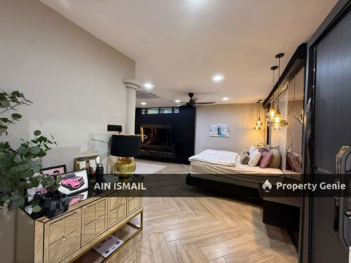 [END LOT & RENOVATED + FURNISHED] SEMI-D 2 TINGKAT TAMAN PANTAI INDAH BESERAH, KUANTAN