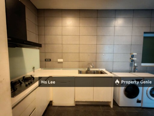 The Pearl @ KLCC - 50m to MRT Conlay