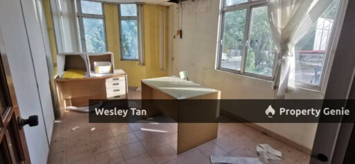 Krubong Freehold 2 Storey Shop Endlot 20x70 Main Road Facing Near SPA