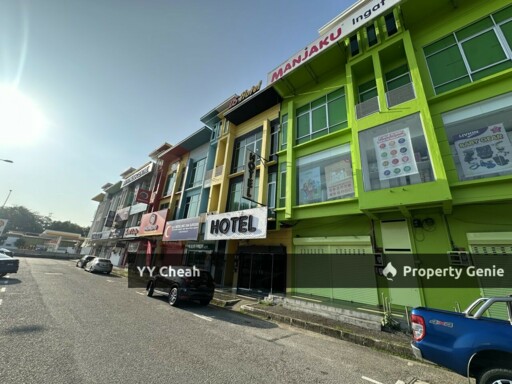 Taman Pertama, Silibin Ipoh, 3 Storey Shop Lot, Facing Main Road, with ROI
