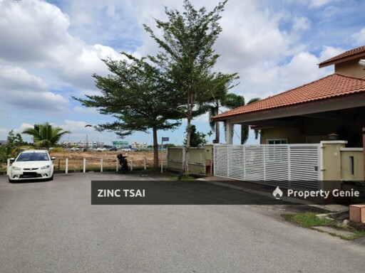 1.5 Storey Corner Lot Semi D @ Mutiara Bukit Raja 2 {Save RM 129,200}
