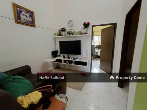 Double Storey Terrace Taman Desa Baiduri Harmoni Sepang