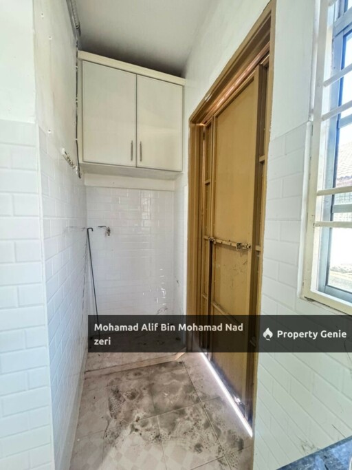 Rumah Cantik Teres 2 Tingkat For Sale !!! | Freegift