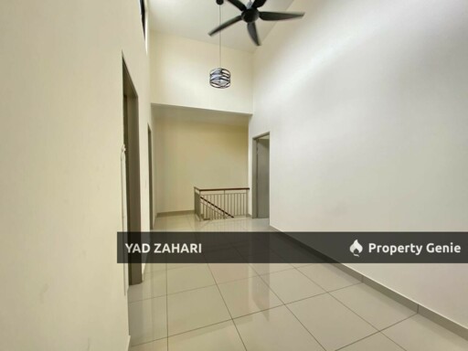 The Strata, Bangi | Townhouse 3 Bedrooms | RM550K - Brand New Unit and Semi Furnished