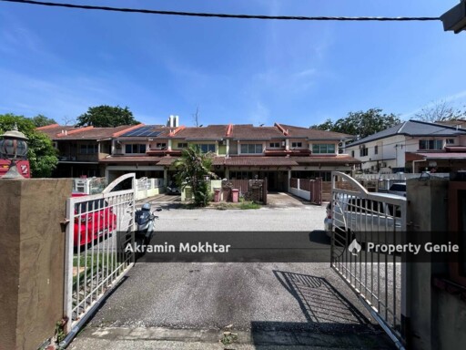 END LOT Double Storey Terrace Jalan Sepah Puteri, Kota Damansara