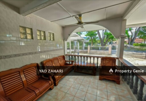Seksyen 4, Shah Alam | 2-Storey Terrace 4 Bedrooms | RM690K - Prime Location and Facing Open