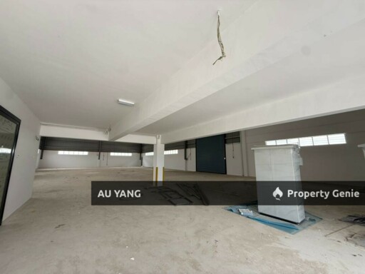 2.5 Storey Factory For Sale 2.5 层工业厂房出售 @ Simpang Ampat (Tasek)