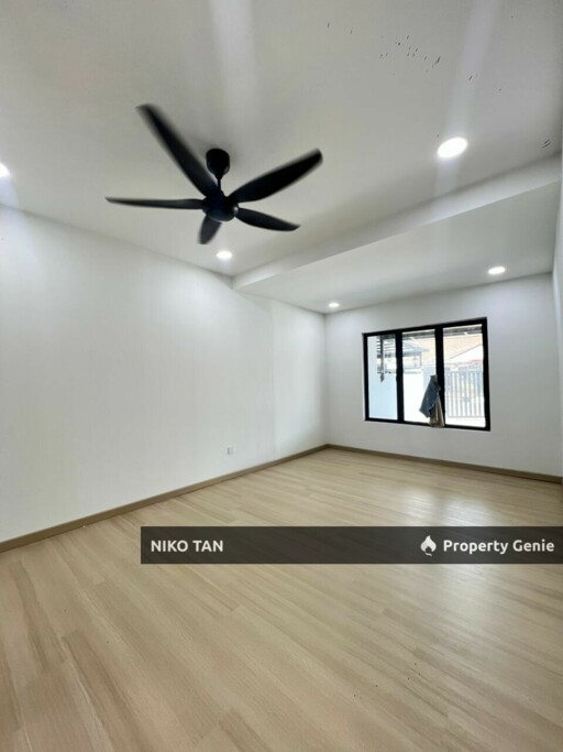 For Sale  Jalan Sri Putri 4/5 Taman Putri Kulai