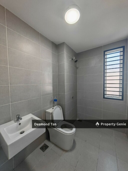 2 Storey Bayu Sutera, Nusari Aman, Hijayu, Sendayan, Suriaman (Semi Furnished)