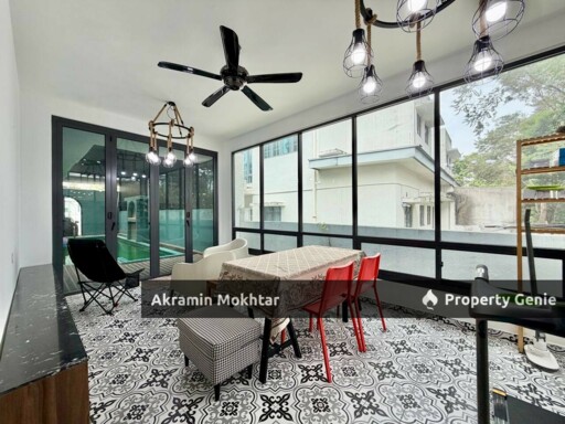 Freehold, Fully Renovated & Partially Furnished | 3 Storey Semi-D Lambaian Residence, Kajang