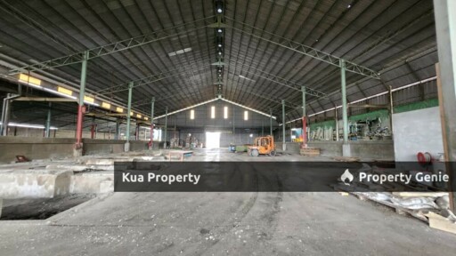 4 Plots of Land Including Warehouse & Offices For Sale @ Pending