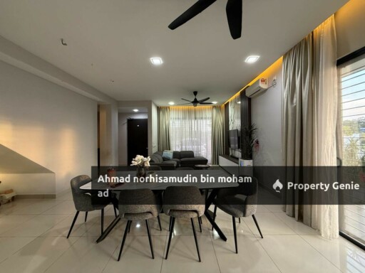 Corner Lot & Facing Open &  Furnished : 2 Storey Elmina Green 1