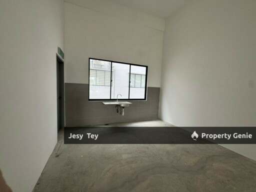 Austin Crest Emerald Business Park Jp Perdana