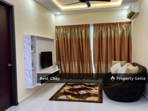 Central Park, 2 Bedrooms (Fully Furnished and Fully Renovated)