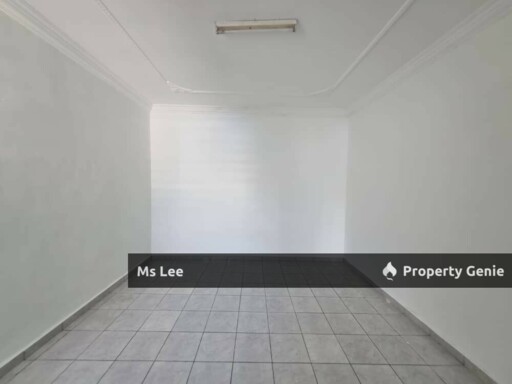 1st Floor Town House @ Taman Kajang Utama - Sale Below Bank Value Rm30k