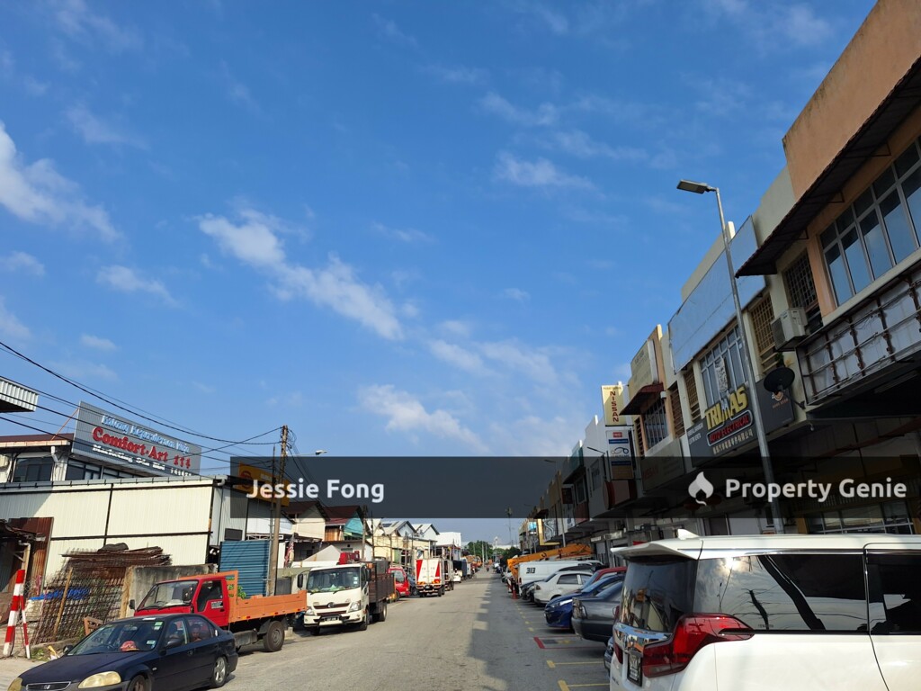 jalan merdeka ria For Rent