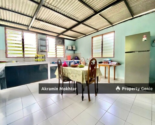 (FACING OPEN) Renovated Double Storey Terrace@Taman Lingkaran Nur, Batu 12, Cheras, Selangor