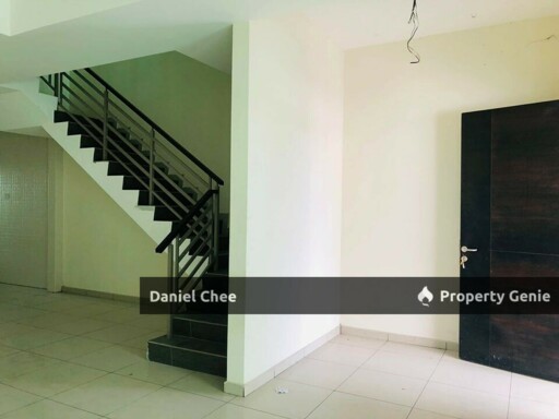 Lapangan Hartamas Double Storey Terrance House For Rent