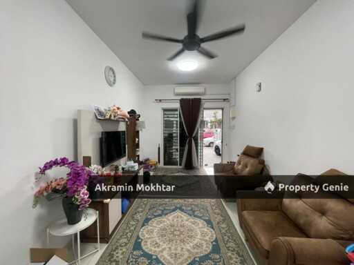Freehold & Renovated | 1-Storey Terrace Taman Pinggiran Senawang.