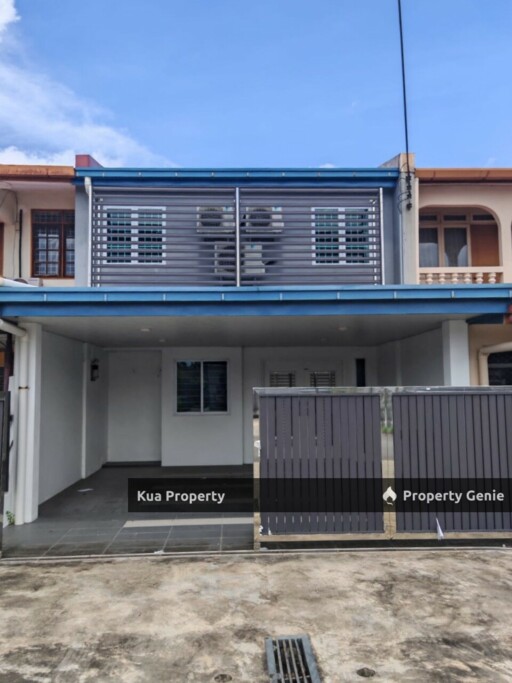 Double Storey Terrace Intermediate House For Rent! Located at Bayor Bukit, Tabuan Jaya
