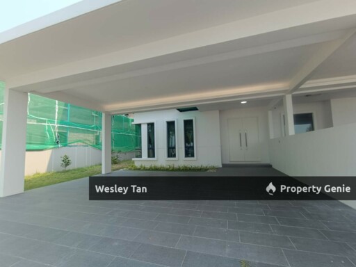 Ujong Pasir 8 Residence Freehold 2 Storey Semi-D Seaview For Sale