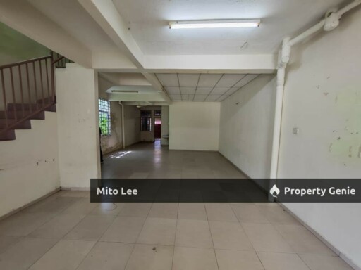 Taman Maryani Segamat Corner Lot for Sale!!