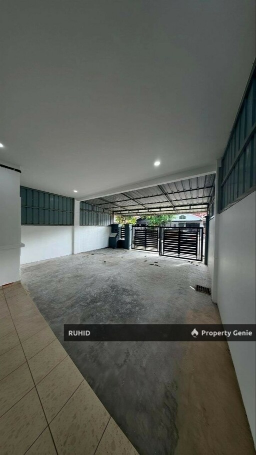 Freehold 3-Bedroom Single Storey Terrace House Taman Puteri Wangsa, Ulu Tiram