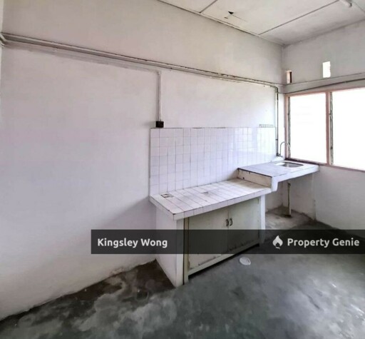 Taman Heawood ,Sungai Siput Single Storey Terrace House Basic Unit Best Location Near schools shoplots