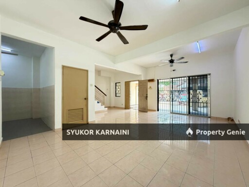 Double Storey Superlink Lorong Az Zaharah, Puncak Alam