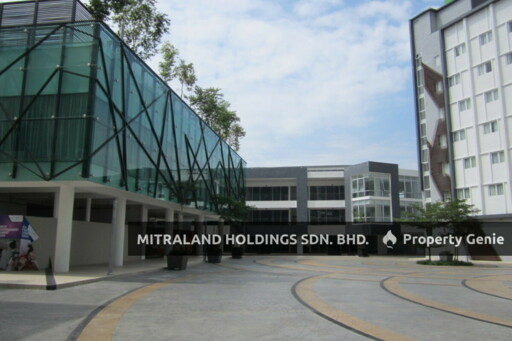 C180, Cheras South