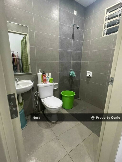 Laman Azalea, Nilai Impian, Fully Furnished for Sale