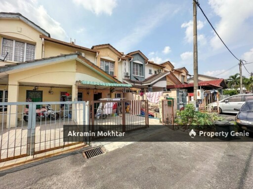 Freehold | Double Storey Bandar Bukit Mahkota, Bangi