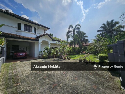 Beautiful Semi D House Jalan Pekaka Seksyen 8 Kota Damansara